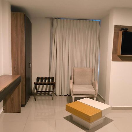 Hotel Quarta Avenida Montería Eksteriør billede